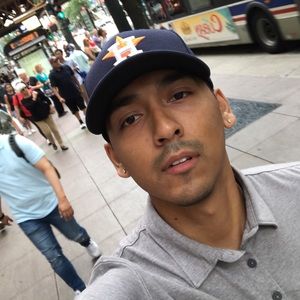 Meet your Posher, Johnathan